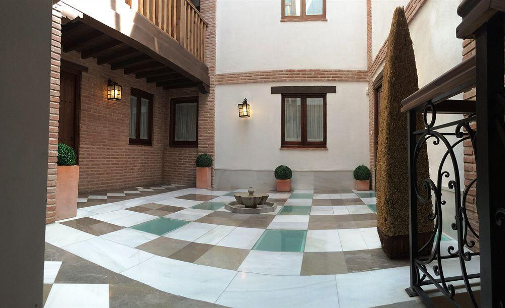 Apartamentos Santa Ana Granada Bagian luar foto