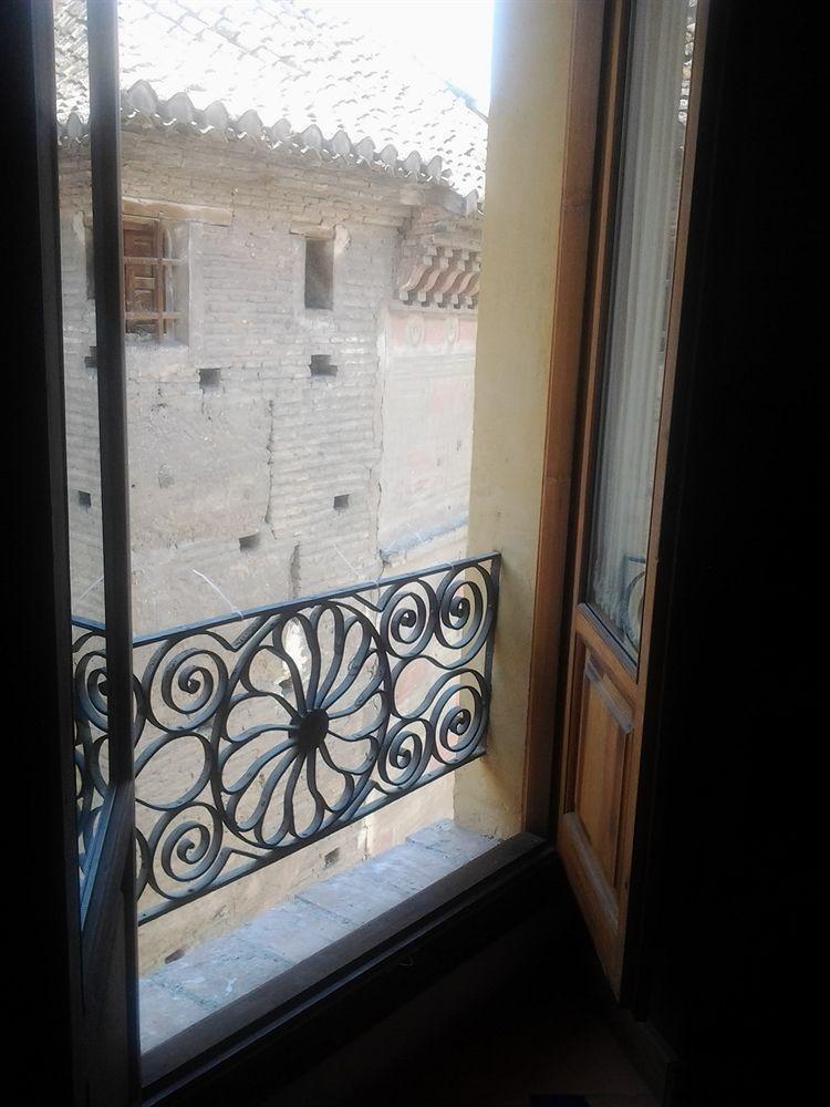 Apartamentos Santa Ana Granada Bagian luar foto