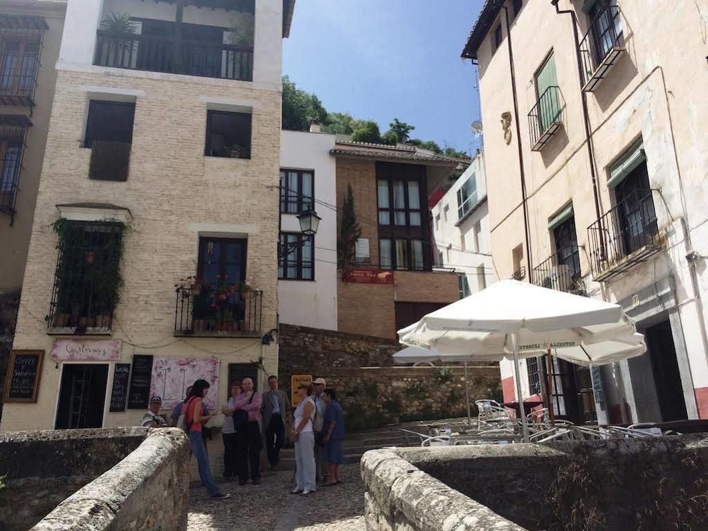 Apartamentos Santa Ana Granada Bagian luar foto